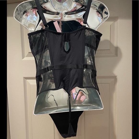 Victoria’s Secret Black Love lace belted teddy NWT size XL - Picture 9 of 9